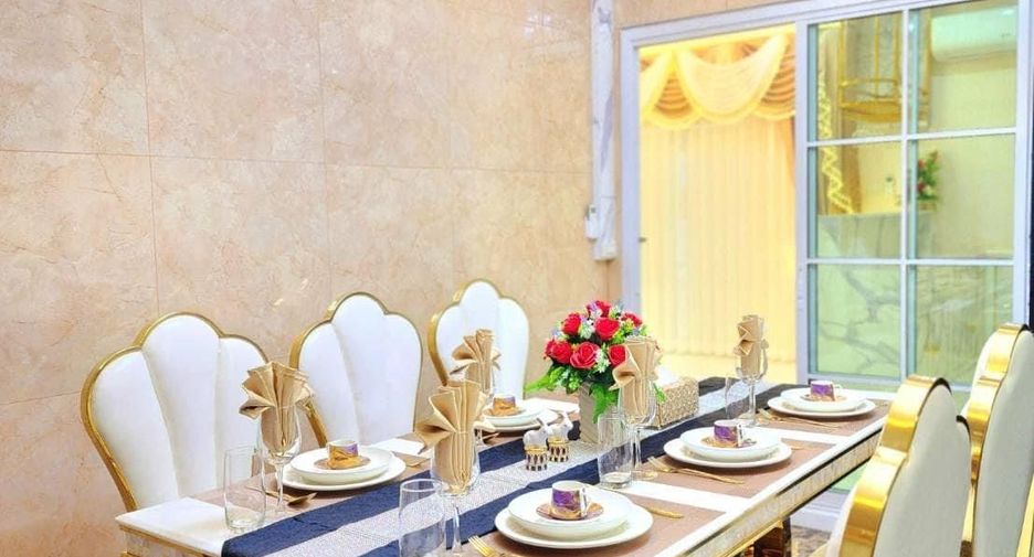 Casa en venta de 4 habitaciones en Bang Lamung, Chonburi