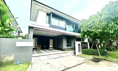 À louer 4 chambres maison à Bang Kapi, Bangkok