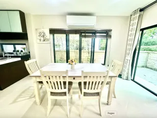 For rent 4 ベッドルーム house in Bang Kapi, Bangkok