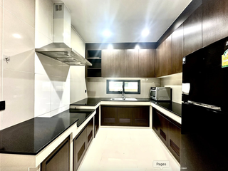 For rent 4 ベッドルーム house in Bang Kapi, Bangkok
