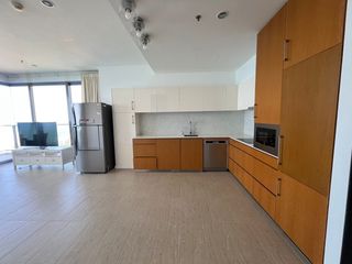 For rent 3 bedrooms condo in Bang Lamung, Chonburi