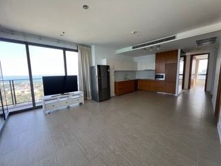 For rent 3 bedrooms condo in Bang Lamung, Chonburi