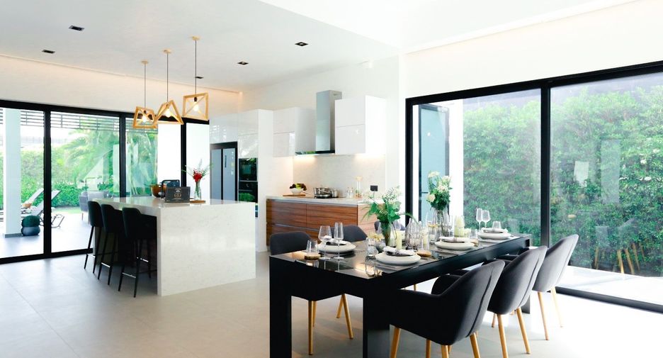 For sale 3 bedrooms house in Hua Hin, Prachuap Khiri Khan
