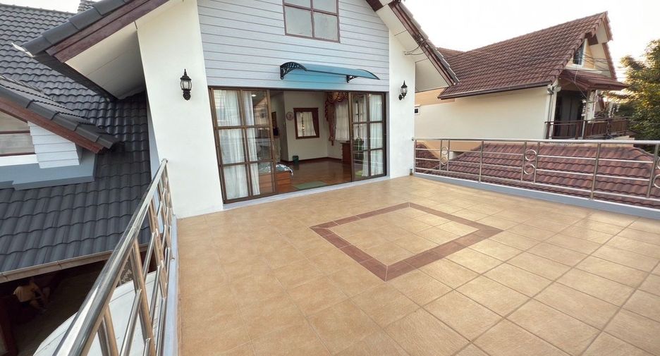 For sale 5 bedrooms villa in Bang Lamung, Chonburi