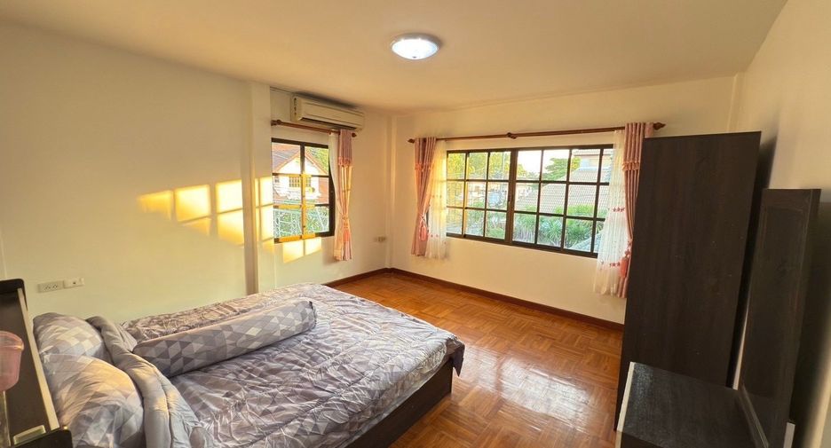 For sale 5 bedrooms villa in Bang Lamung, Chonburi