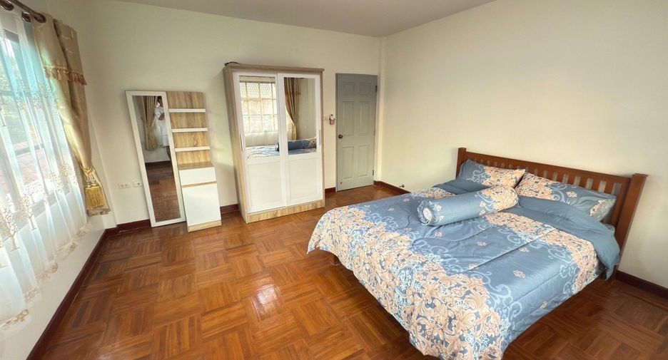 For sale 5 bedrooms villa in Bang Lamung, Chonburi