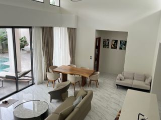 For sale 3 bedrooms villa in Thalang, Phuket