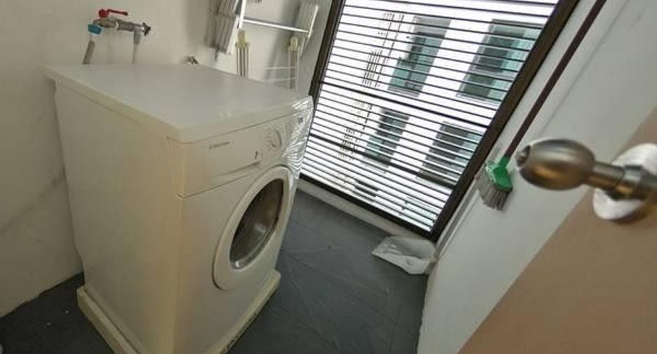For sale and for rent 2 bedrooms condo in Khlong Toei, Bangkok