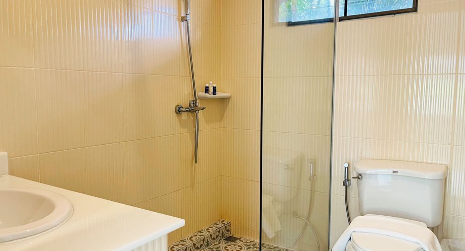 For rent 2 bedrooms villa in Mueang Phuket, Phuket
