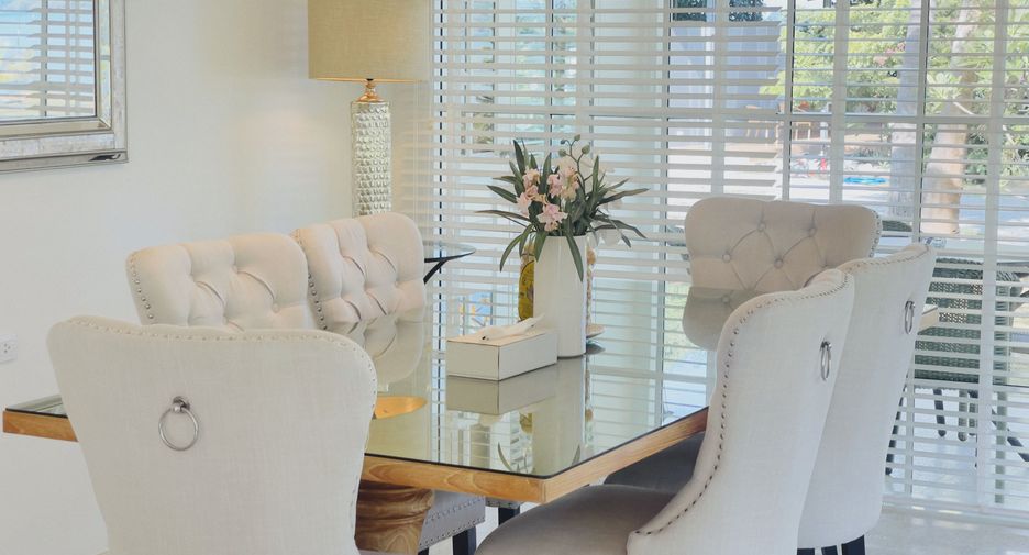 For rent 2 bedrooms villa in Mueang Phuket, Phuket