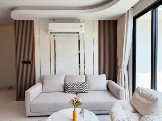 Villa en venta de 4 habitaciones en Bang Lamung, Chonburi