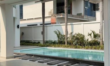 出售 4 卧室 别墅 在 Bang Lamung, Chon Buri
