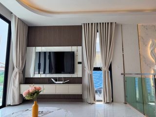 Villa en venta de 4 habitaciones en Bang Lamung, Chonburi