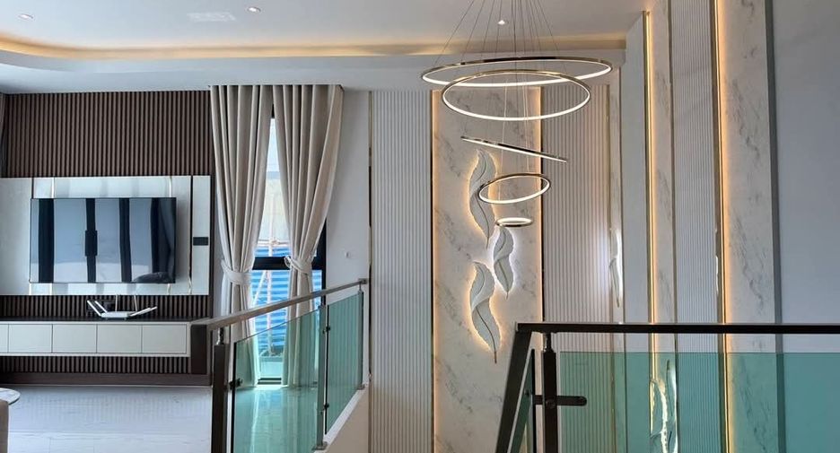 For sale 4 bedrooms villa in Jomtien, Pattaya