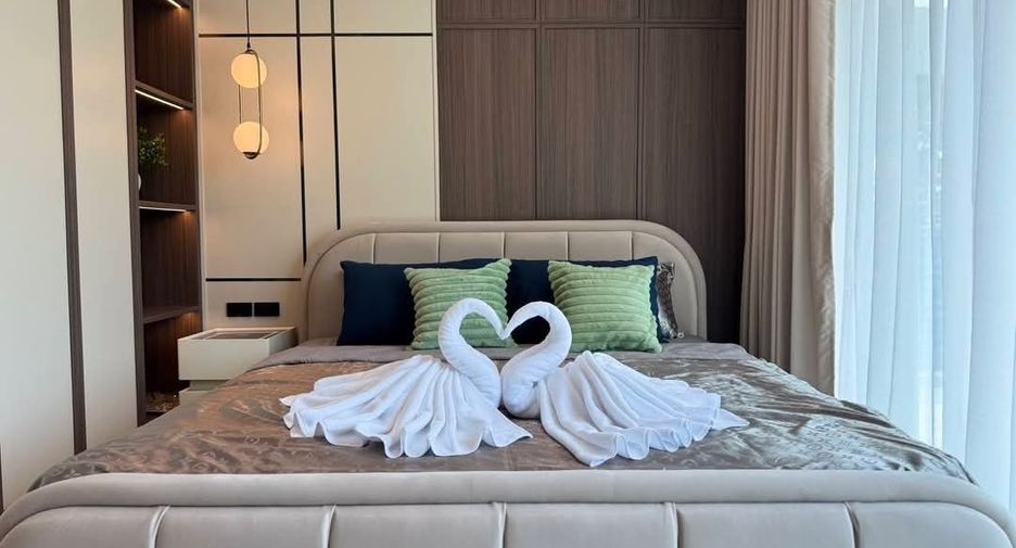 For sale 4 bedrooms villa in Jomtien, Pattaya