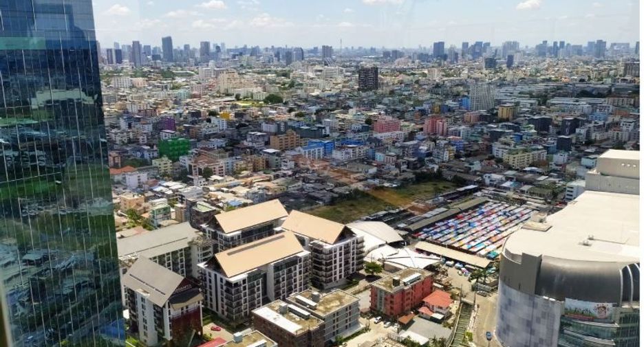 For rent 1 Beds condo in Huai Khwang, Bangkok