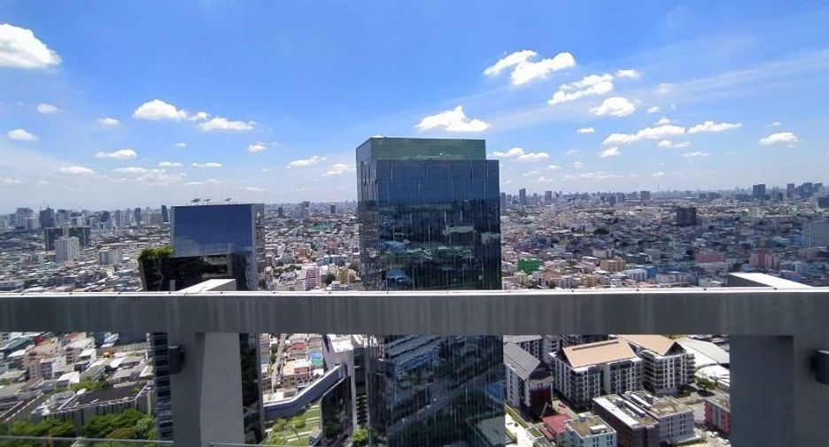 For rent 1 Beds condo in Huai Khwang, Bangkok
