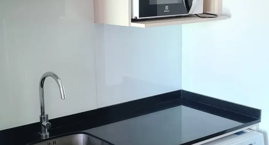 For rent 1 Beds condo in Huai Khwang, Bangkok