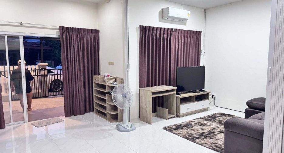 Haus zur Miete mit 3 Zimmer in Mueang Phuket, Phuket