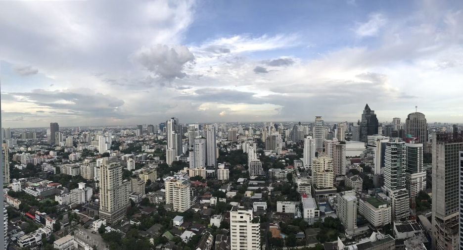 For sale and for rent 2 bedrooms condo in Khlong Toei, Bangkok