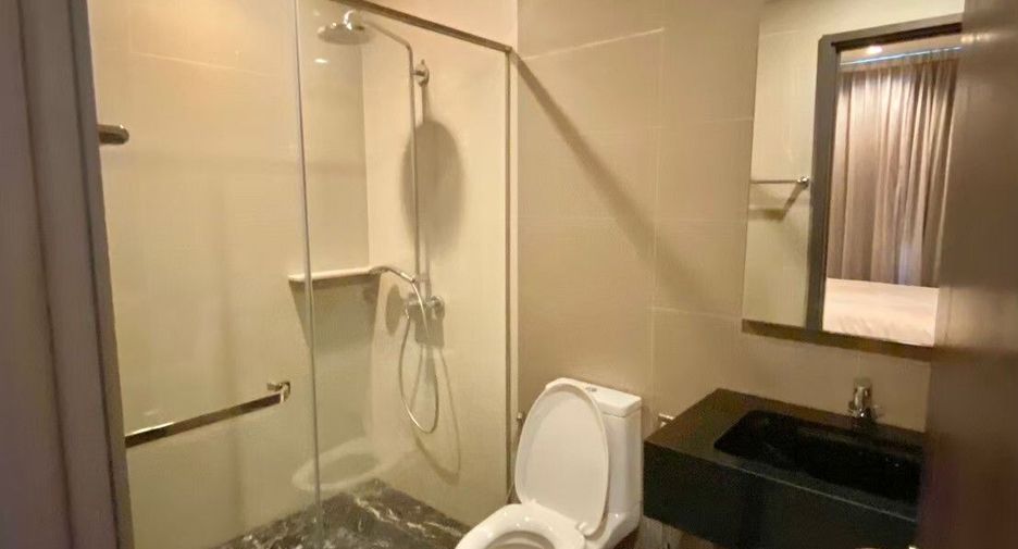 For sale and for rent 2 bedrooms condo in Khlong Toei, Bangkok