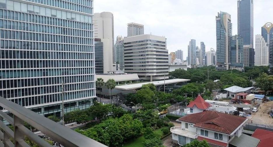 Wohnung zur Miete mit 3 Zimmer in Pathum Wan, Bangkok