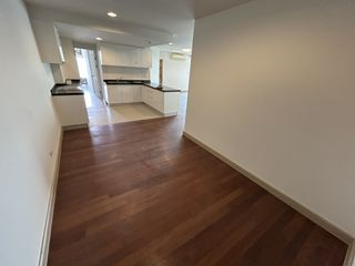 For sale 2 bedrooms condo in Huai Khwang, Bangkok
