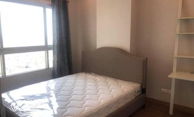 Wohnung zur Miete mit 1 Zimmer in Khlong San, Bangkok