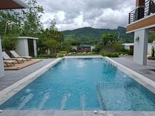 À vendre 3 chambres villa à Mueang Krabi, Krabi