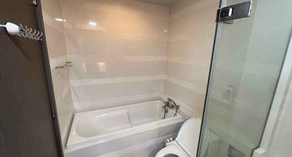 For sale and for rent 2 bedrooms condo in Khlong Toei, Bangkok