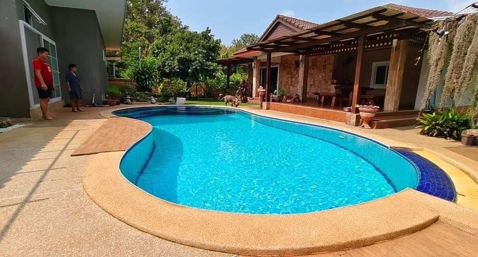 For sale 3 ベッドルーム house in Bang Lamung, Chonburi