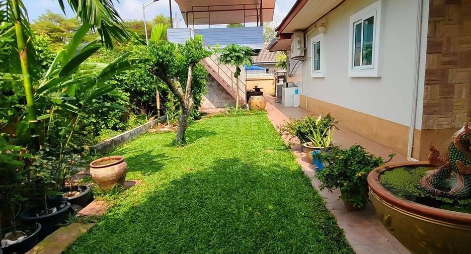 For sale 3 ベッドルーム house in Bang Lamung, Chonburi