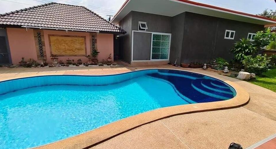 For sale 3 ベッドルーム house in Bang Lamung, Chonburi