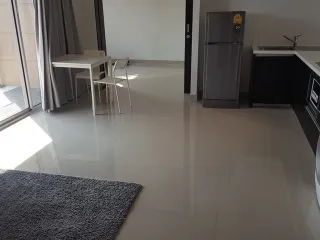 For rent 2 bedrooms condo in Yan Nawa, Bangkok