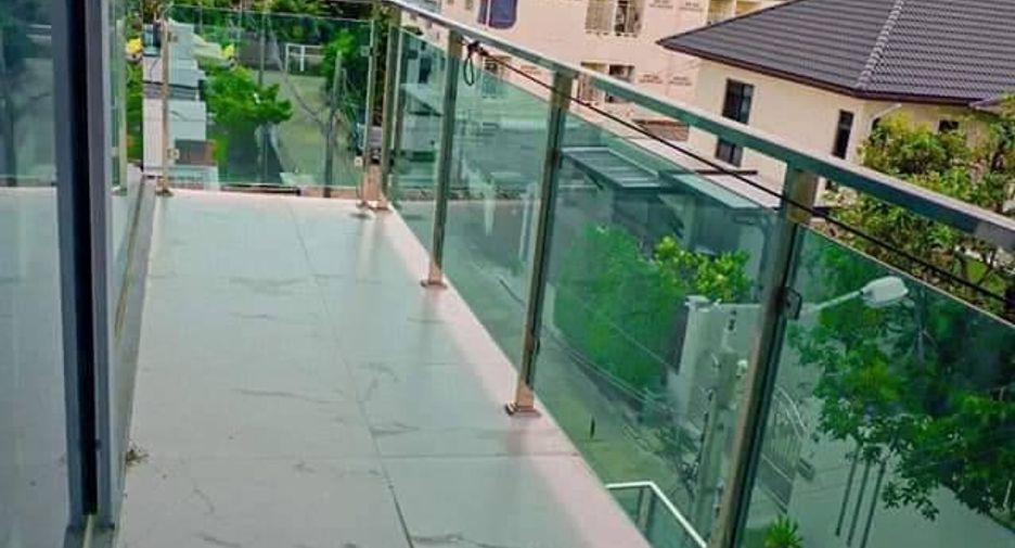 Villa zum Kauf mit 4 Zimmer in Khan Na Yao, Bangkok