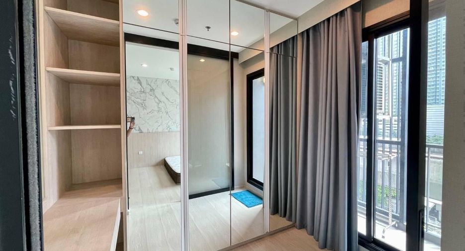 For rent 1 bed condo in Watthana, Bangkok