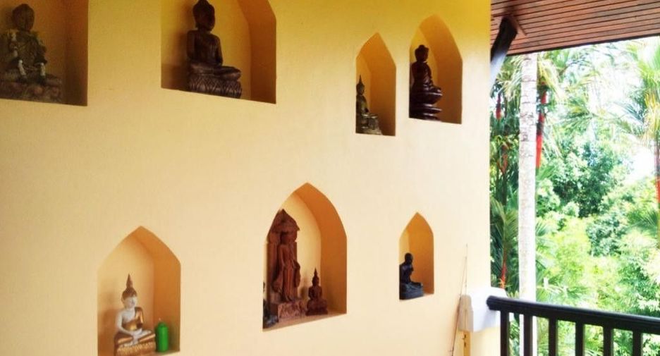 For sale 5 bedrooms villa in Thai Mueang, Phang Nga