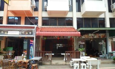 Apartamento en venta de 2 habitaciones en Cha Am, Phetchaburi