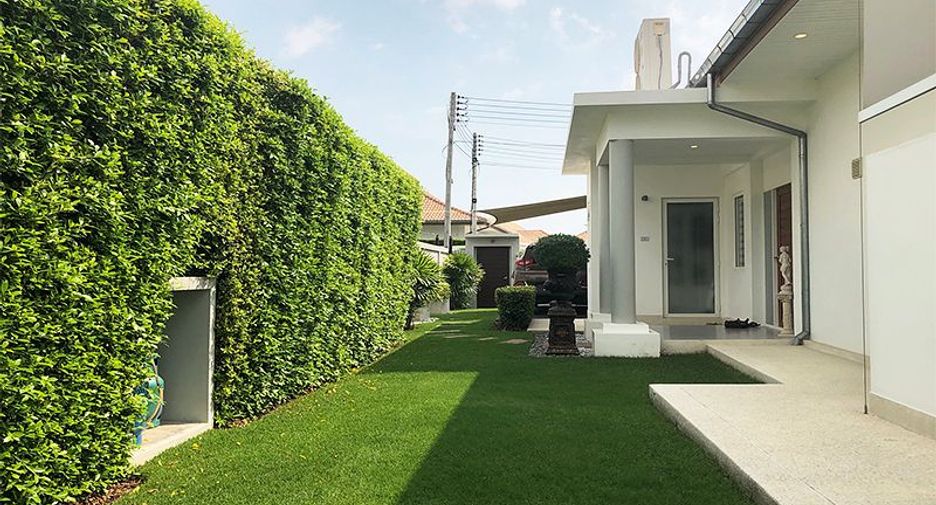 For sale 3 bedrooms villa in Hua Hin, Prachuap Khiri Khan