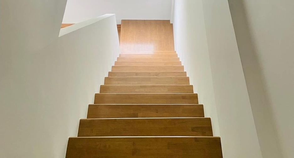 For rent 3 bedrooms townhouse in Sai Mai, Bangkok