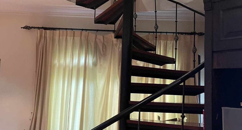 For sale 4 bedrooms house in Bang Lamung, Chonburi
