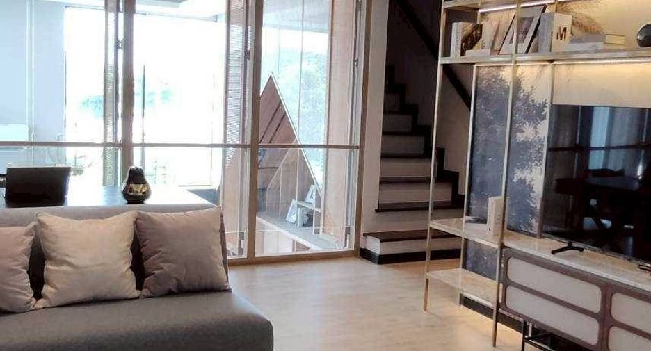 For rent 4 ベッドルーム townhouse in Bang Khen, Bangkok
