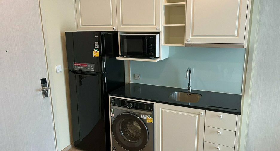 Condo en alquiler y en venta de 1 habitaciones en Watthana, Bangkok