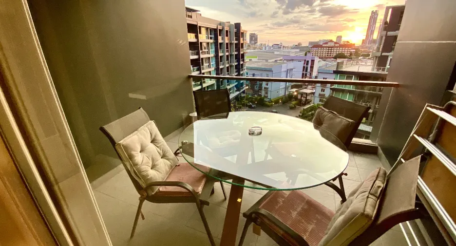 À louer 3 chambres condo à Bang Lamung, Chonburi