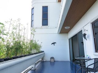 For sale and for rent 5 bedrooms house in Phra Khanong, Bangkok