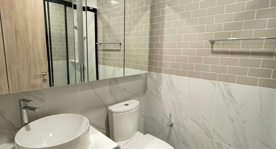 For rent 1 bed condo in Ratchathewi, Bangkok