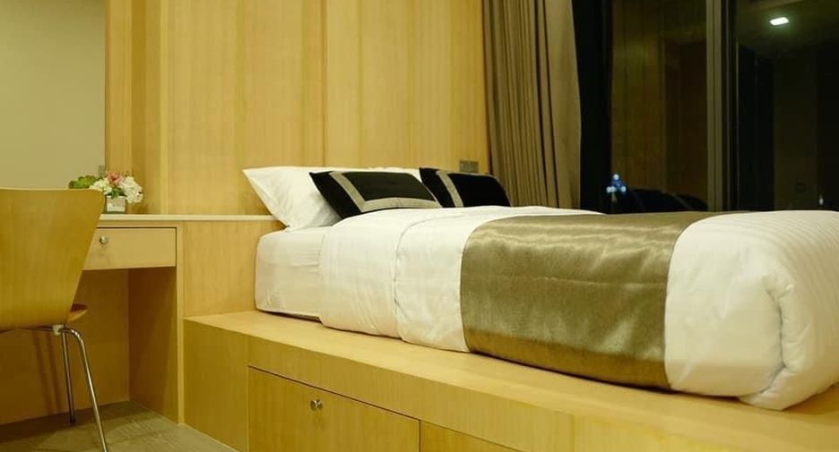 For rent 2 ベッドルーム condo in Watthana, Bangkok