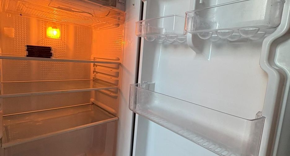 Аренда студия кондо в Щаттхана, Бангкок