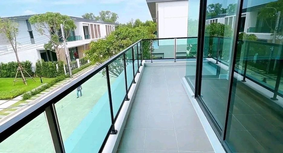 For sale 4 bedrooms house in Pak Kret, Nonthaburi