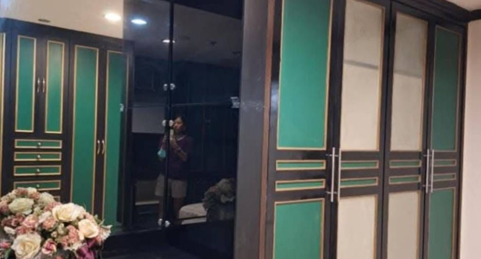 出售 和 出租 1 卧室 公寓 在 Watthana, 曼谷